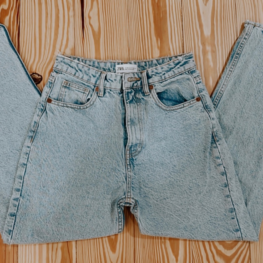Zara Mom Jeans Size 27/4